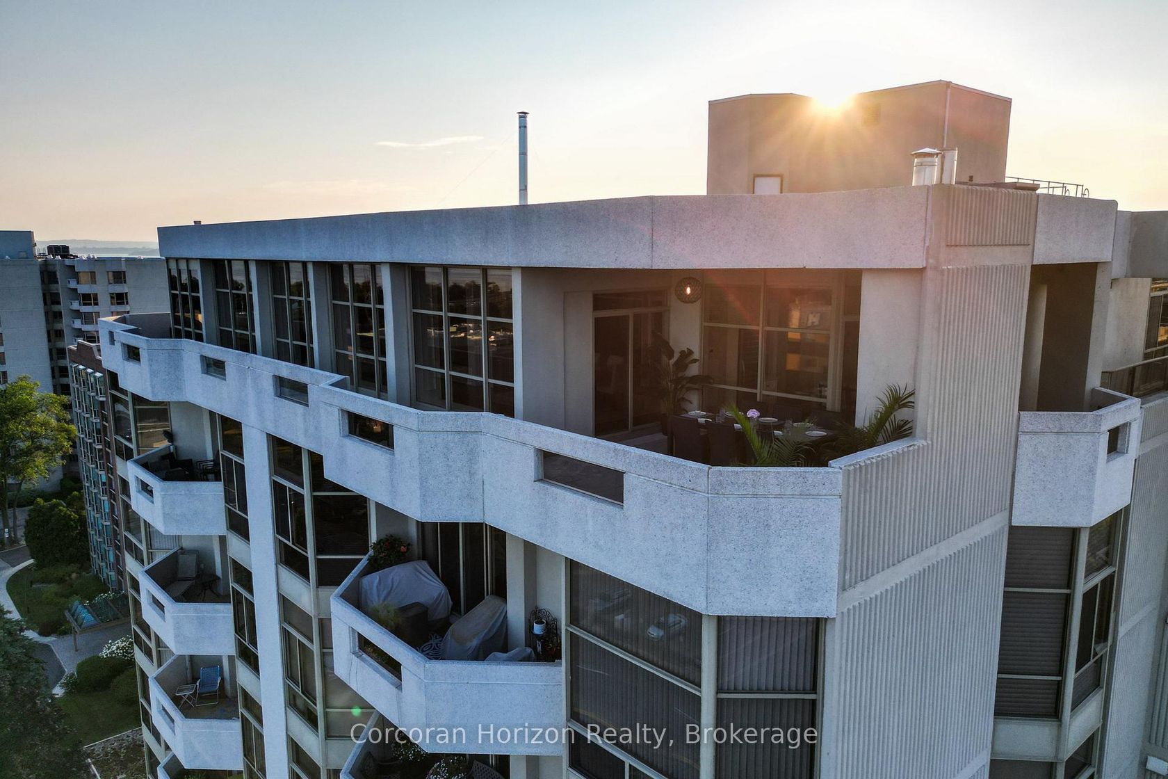 1201 - 1237 North Shore Boulevard E, Brant, Burlington 