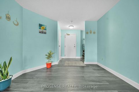 Photo 3 at 206 - 1 Rowntree Road, Jamestown, Toronto