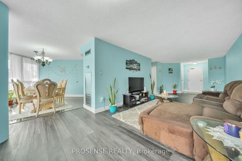 Photo 9 at 206 - 1 Rowntree Road, Jamestown, Toronto