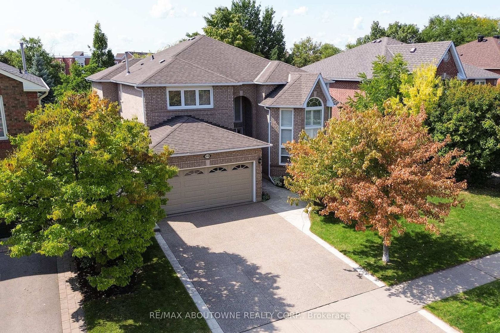 2310 Grand Ravine Drive, RO River Oaks, Oakville 2