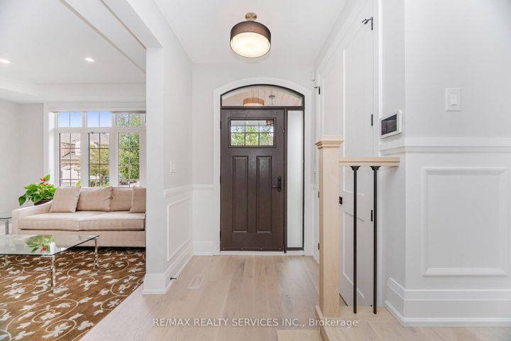 Photo 5 at 17 Edmonton Street, Bram West, Brampton