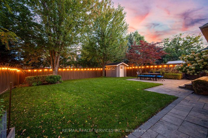 Photo 44 at 17 Edmonton Street, Bram West, Brampton