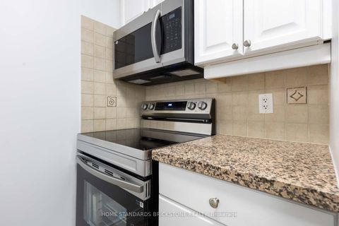 Photo 6 at 1504 - 15 Greenview Avenue, Newtonbrook West, Toronto