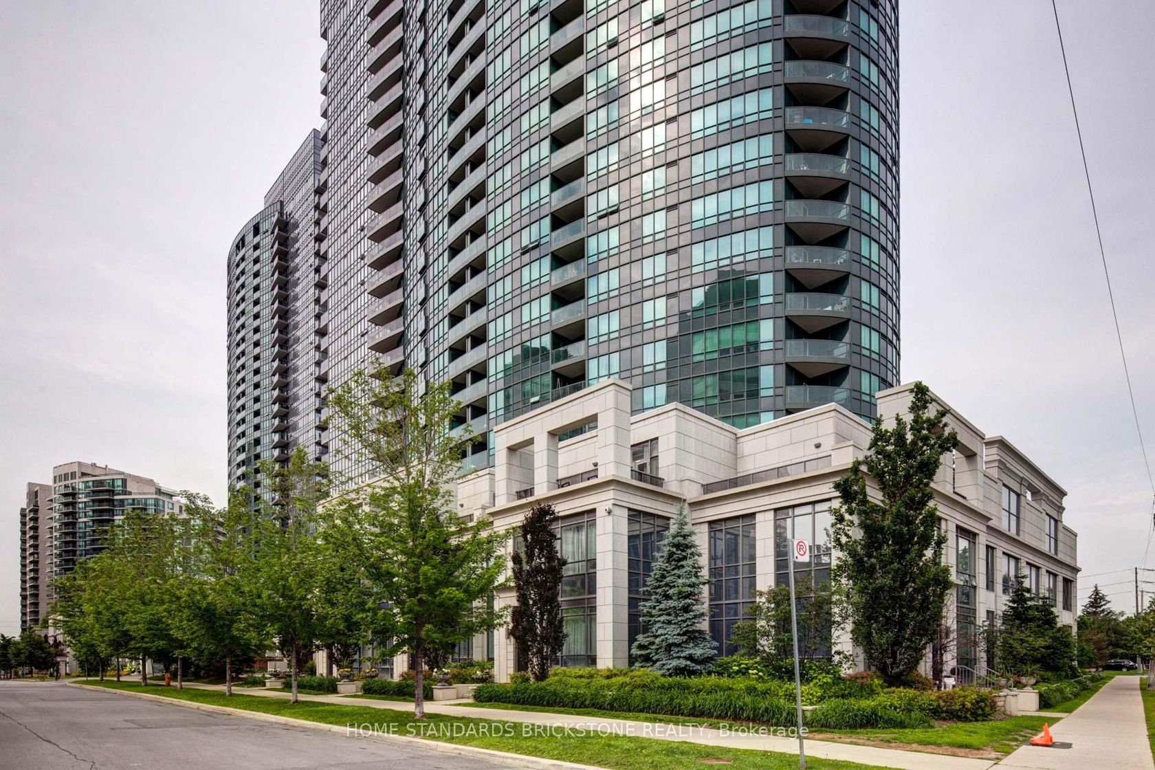 1504 - 15 Greenview Avenue, Newtonbrook West, Toronto 