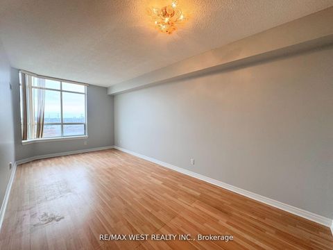 Photo 8 at PH7 - 1700 Eglinton Avenue E, Victoria Village, Toronto
