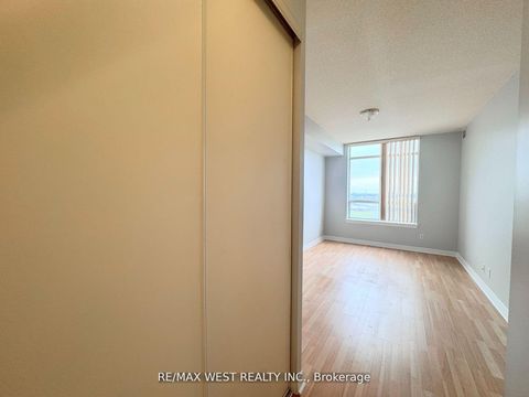Photo 15 at PH7 - 1700 Eglinton Avenue E, Victoria Village, Toronto