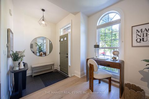 Photo 6 at 204 Gatwick Drive, RO River Oaks, Oakville