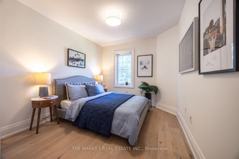 Photo 18 at 204 Gatwick Drive, RO River Oaks, Oakville