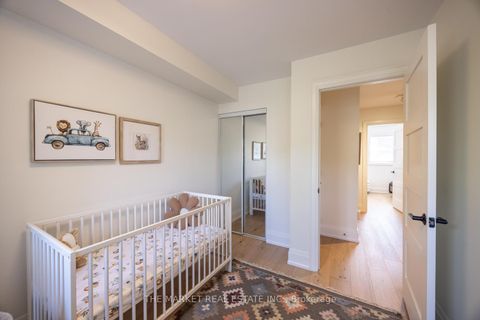 Photo 21 at 204 Gatwick Drive, RO River Oaks, Oakville
