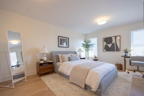 Photo 25 at 204 Gatwick Drive, RO River Oaks, Oakville