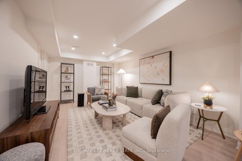 Photo 29 at 204 Gatwick Drive, RO River Oaks, Oakville