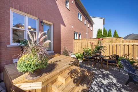 Photo 37 at 204 Gatwick Drive, RO River Oaks, Oakville