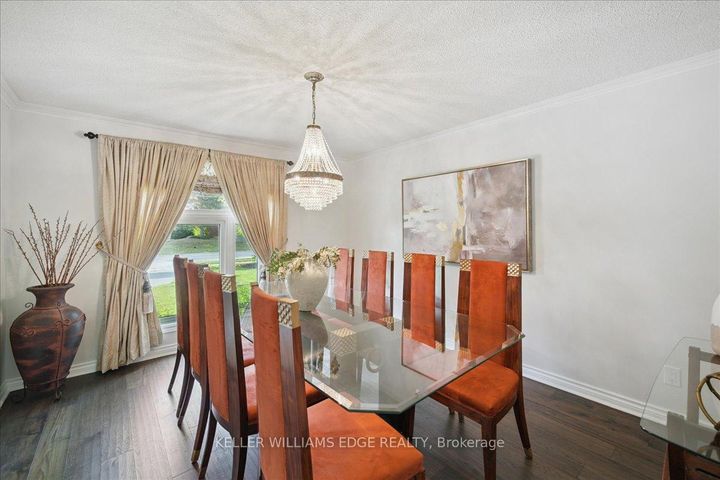 Photo 9 at 2098 Mississauga Road, Sheridan, Mississauga