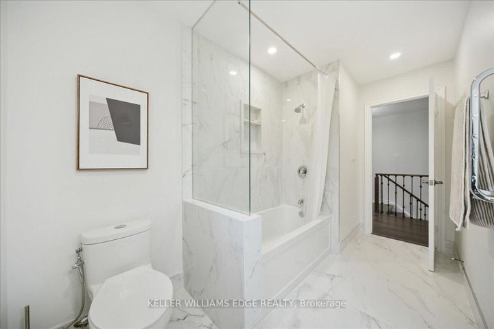 Photo 32 at 2098 Mississauga Road, Sheridan, Mississauga