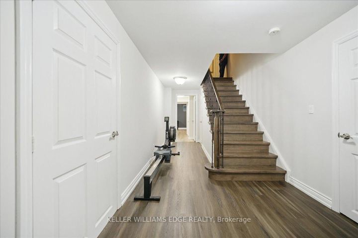Photo 33 at 2098 Mississauga Road, Sheridan, Mississauga