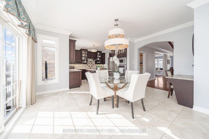 Photo 18 at 10 Agincourt Circle, Credit Valley, Brampton