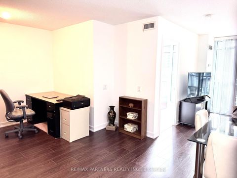 Photo 12 at 716 - 121 Mcmahon Drive, Bayview Village, Toronto