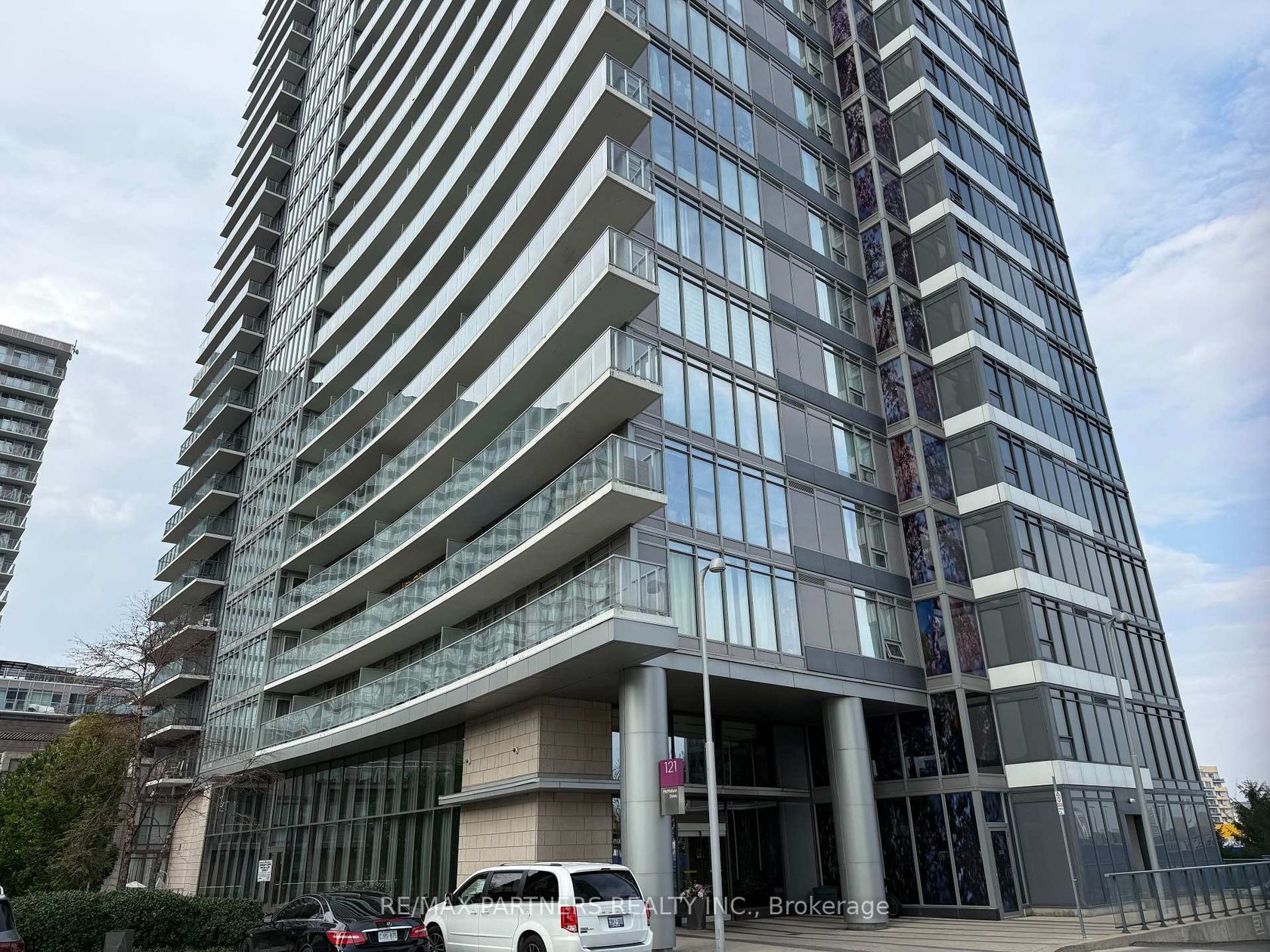 716 - 121 Mcmahon Drive, Bayview Village, Toronto 
