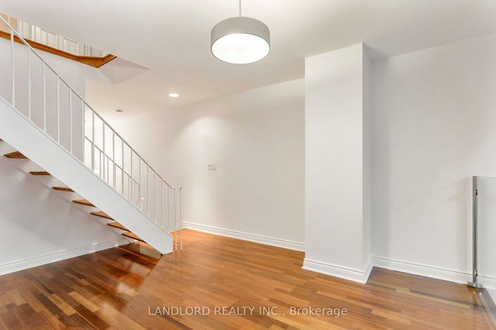 Photo 15 at 14 - 280 Sherbourne Street, Moss Park, Toronto