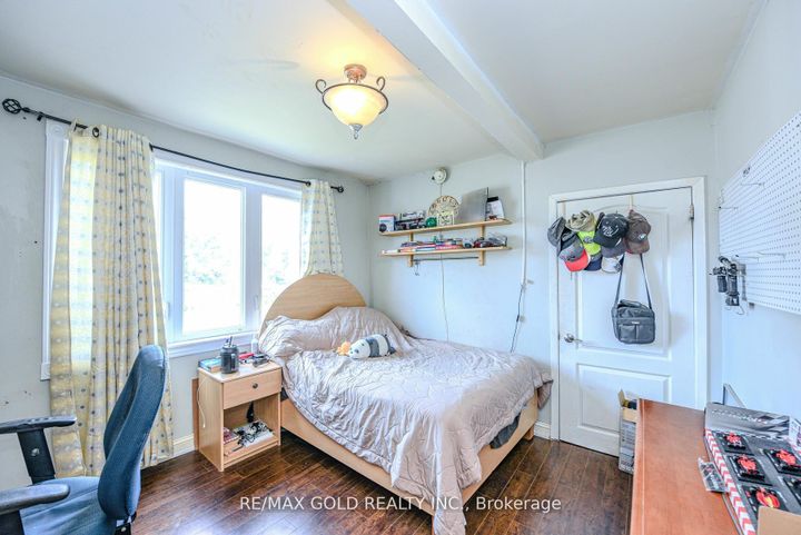 Photo 18 at 14 Burlington Street, Malton, Mississauga