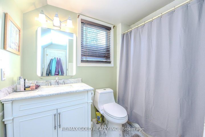 Photo 24 at 14 Burlington Street, Malton, Mississauga