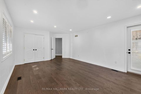 Photo 33 at 61 Petermar Drive, Vellore Village, Vaughan