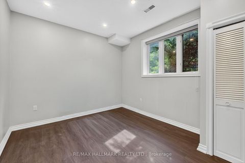 Photo 46 at 61 Petermar Drive, Vellore Village, Vaughan