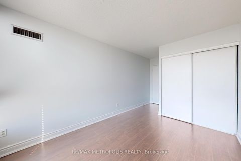 Photo 34 at 606 - 2901 Kipling Avenue, Jamestown, Toronto