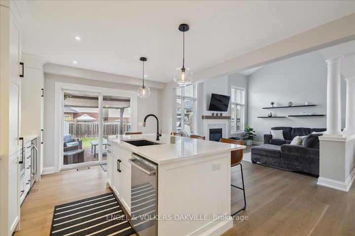 Photo 8 at 112 Fletcher Road, Rural Glanbrook, Hamilton