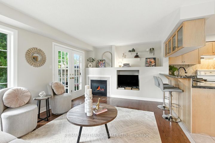 Photo 12 at 3288 Equestrian Crescent, Churchill Meadows, Mississauga