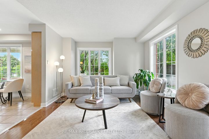 Photo 14 at 3288 Equestrian Crescent, Churchill Meadows, Mississauga