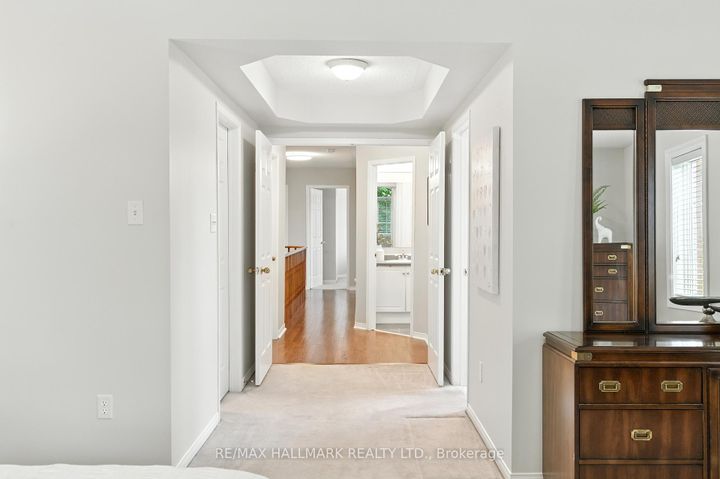 Photo 25 at 3288 Equestrian Crescent, Churchill Meadows, Mississauga