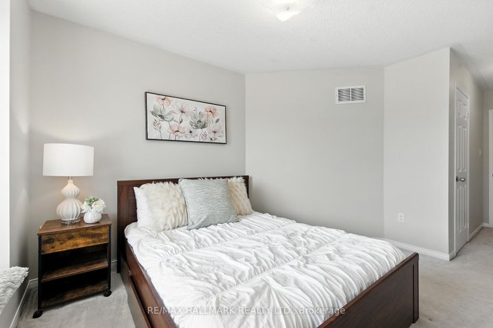 Photo 29 at 3288 Equestrian Crescent, Churchill Meadows, Mississauga