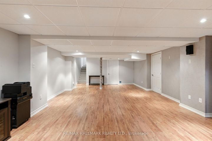 Photo 35 at 3288 Equestrian Crescent, Churchill Meadows, Mississauga