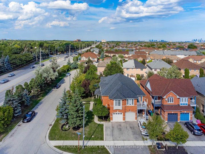 Photo 45 at 3288 Equestrian Crescent, Churchill Meadows, Mississauga