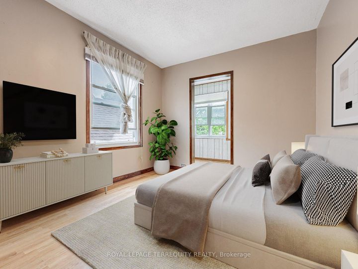 Photo 11 at 578 Durie Street, Bloor West Village, Toronto
