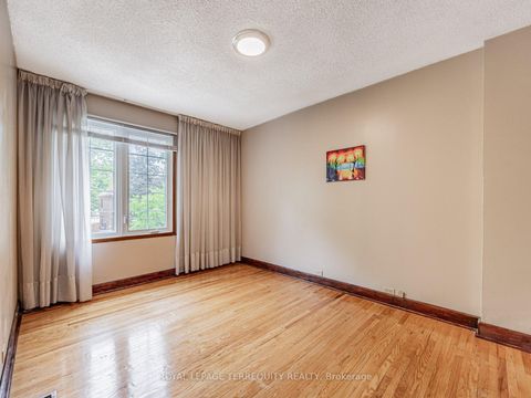 Photo 21 at 578 Durie Street, Bloor West Village, Toronto