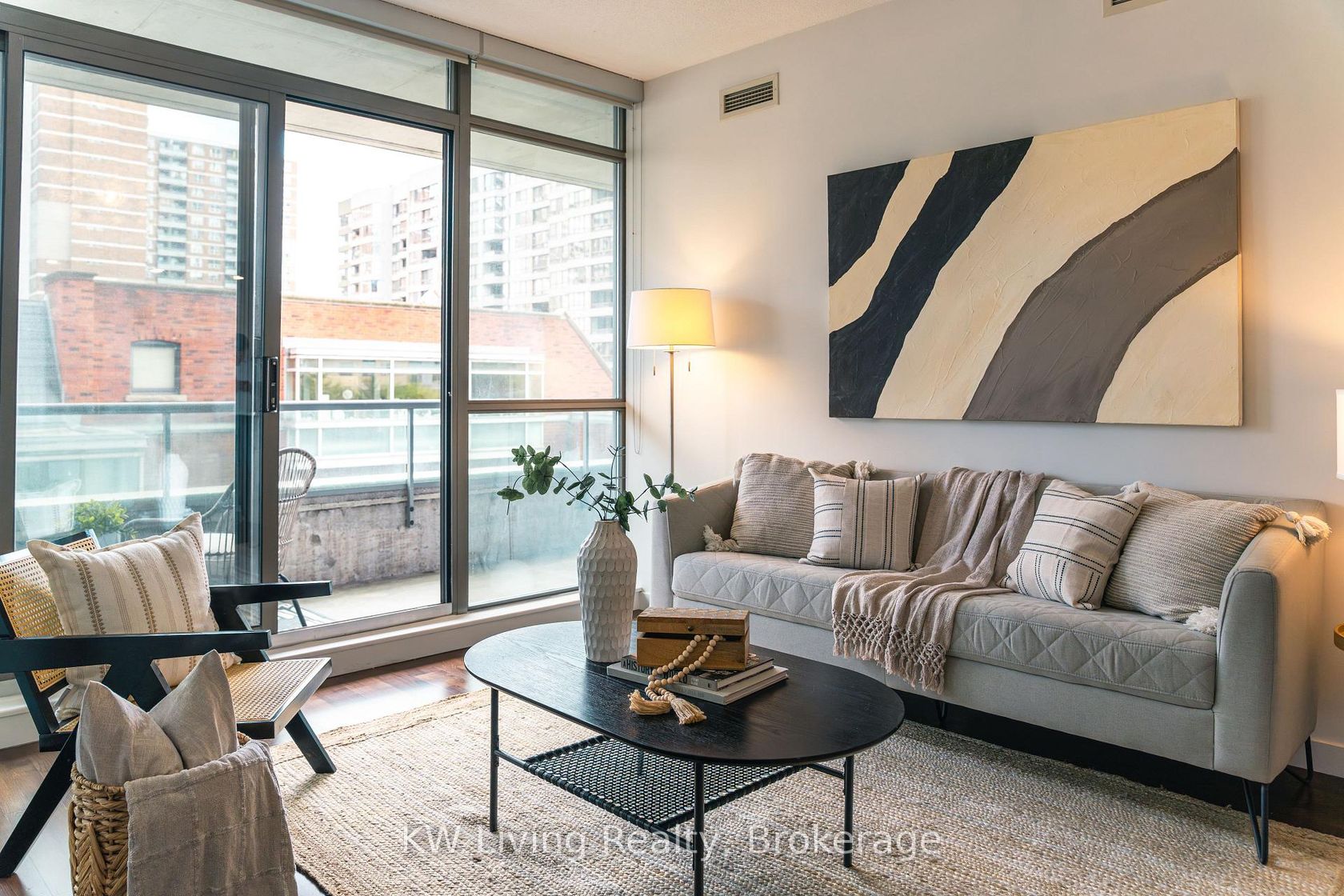 509 - 281 Mutual Street, Yonge Corridor, Toronto photo number 2 509 - 281 Mutual Street, Yonge Corridor, Toronto photo number 2