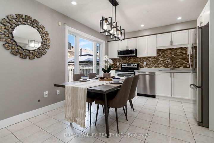 Photo 10 at 1517 Evans Terrace, CL Clarke, Milton
