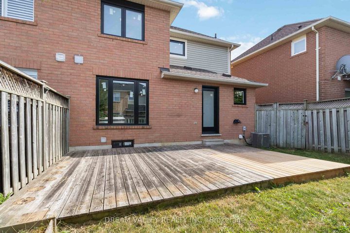 Photo 30 at 1517 Evans Terrace, CL Clarke, Milton