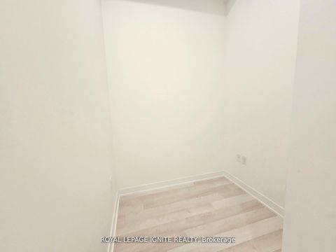 Photo 8 at 504 - 357 King Street W, Waterfront Communities C1, Toronto