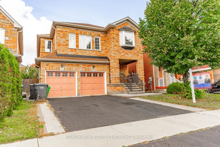 Photo 1 at 107 Crown Victoria Drive, Fletcher's Meadow, Brampton