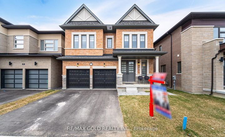 Photo 1 at 15 Duxbury Road, Wellington North, Brampton