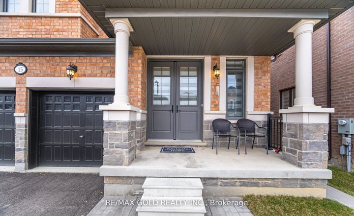 Photo 3 at 15 Duxbury Road, Wellington North, Brampton