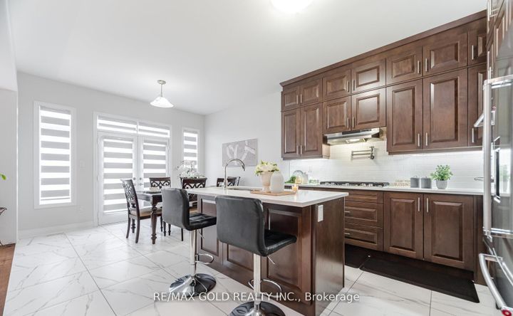Photo 10 at 15 Duxbury Road, Wellington North, Brampton