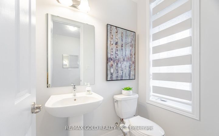 Photo 21 at 15 Duxbury Road, Wellington North, Brampton