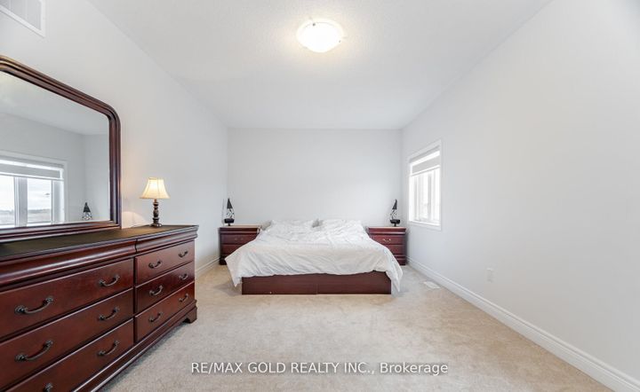 Photo 26 at 15 Duxbury Road, Wellington North, Brampton