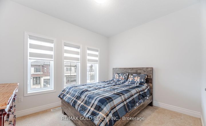 Photo 32 at 15 Duxbury Road, Wellington North, Brampton