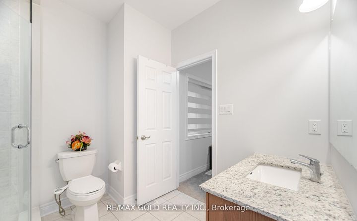 Photo 34 at 15 Duxbury Road, Wellington North, Brampton