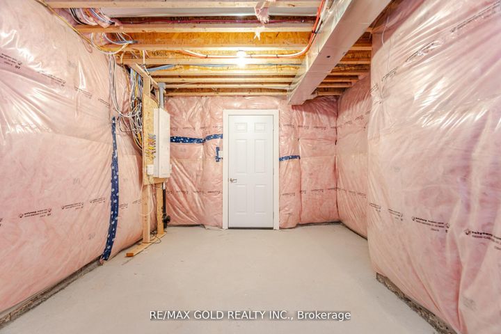 Photo 45 at 15 Duxbury Road, Wellington North, Brampton